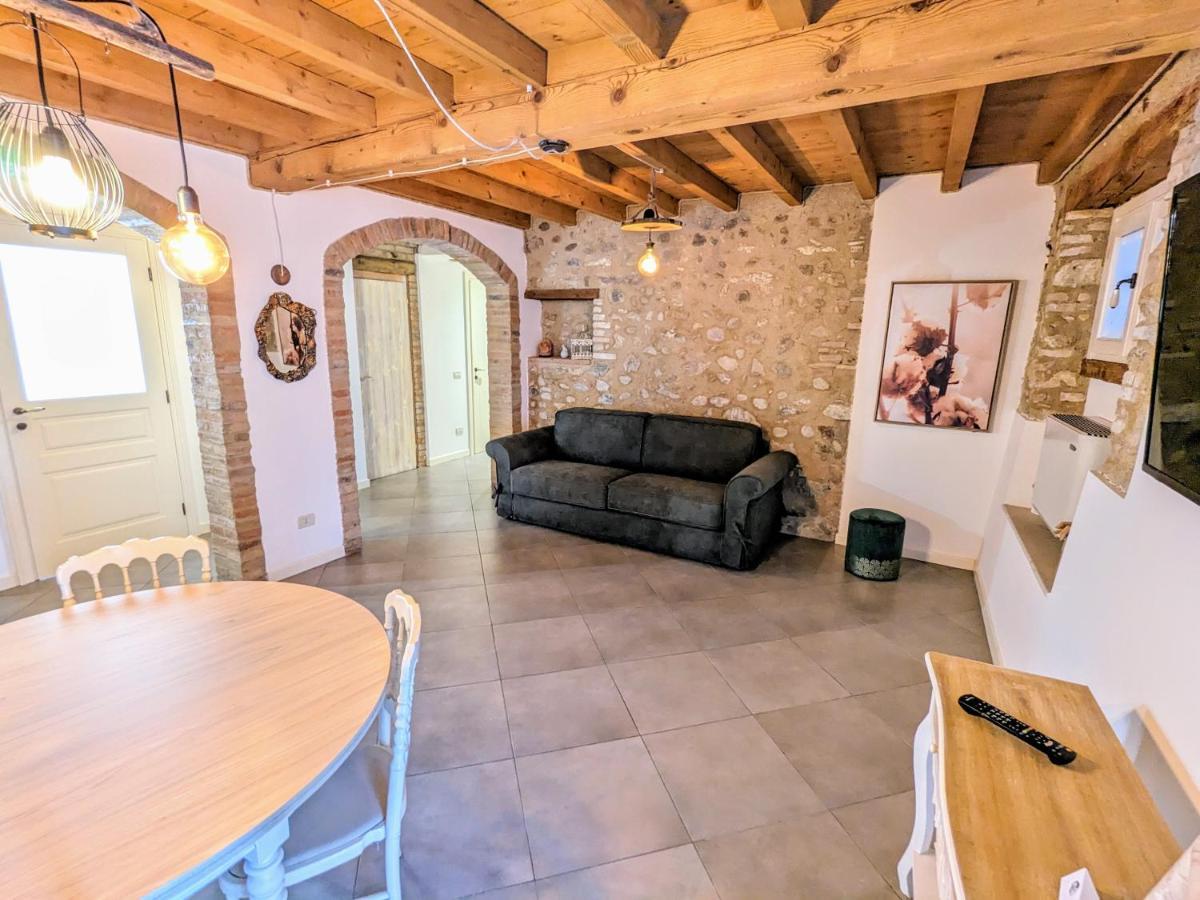 Casal Del Pigno Bed and Breakfast Peschiera del Garda Buitenkant foto