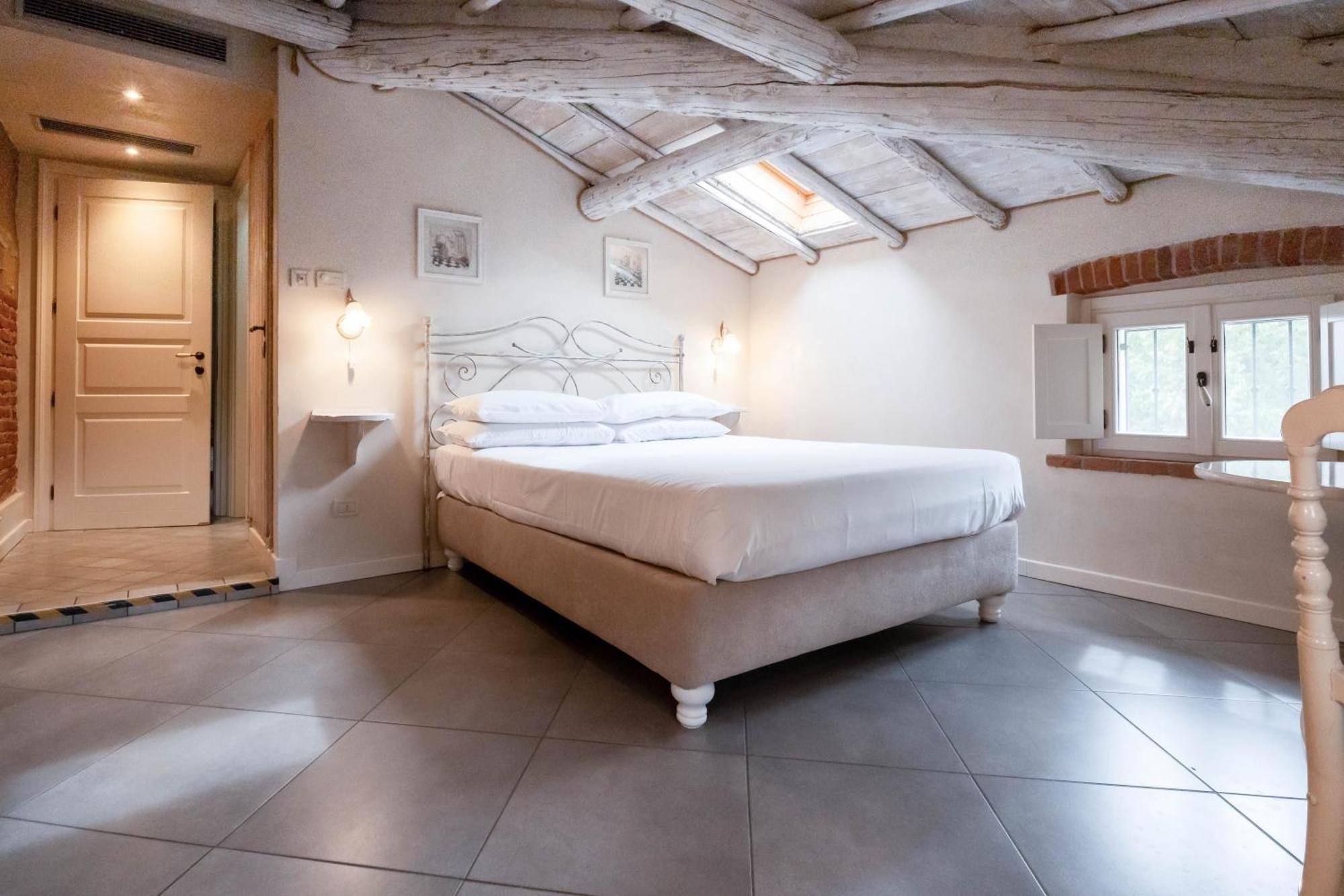 Casal Del Pigno Bed and Breakfast Peschiera del Garda Buitenkant foto